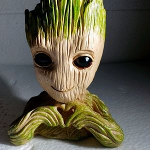 Groot  planter